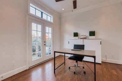 1701 Michigan St, Houston, TX 77006 - photo 5