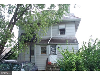 211 W 5th St, Lansdale, PA 19446 - photo 2