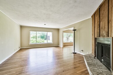 3810 Julius Ln, Houston, TX 77021 - photo 7