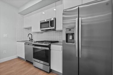 277 Border St unit PH502, Boston, MA 02128 - photo 3