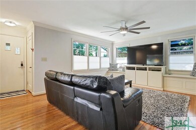 25 E 64th St, Savannah, GA 31405 - photo 4