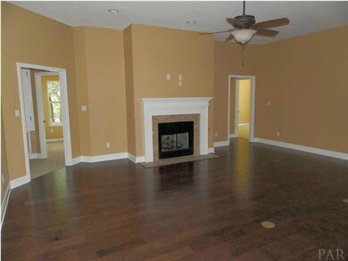 BIG GREAT ROOM W/GAS FIREPLACE!!!