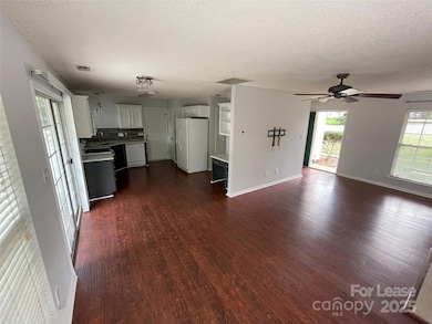 4215 Suttle Place, Matthews, NC 28104 - photo 6