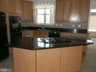 7309 Albatross Ct, Bowie, MD 20720 - photo 5