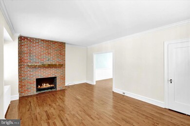 203 S 7th Ave, Reading, PA 19611 - photo 4