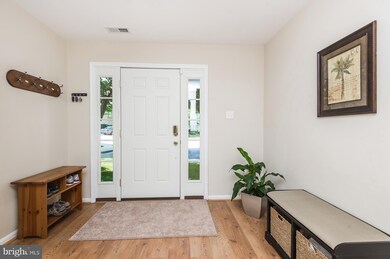 5352 Chase Lions Way, Columbia, MD 21044 - photo 2