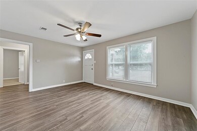 1505 Anthony St, Gainesville, TX 76240 - photo 7