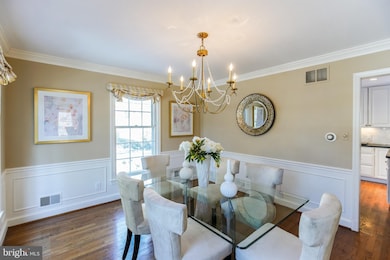 11101 Ardwick Dr, Rockville, MD 20852 - photo 6