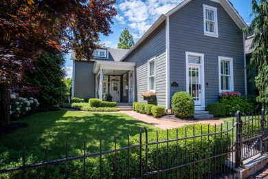 Front of House 2