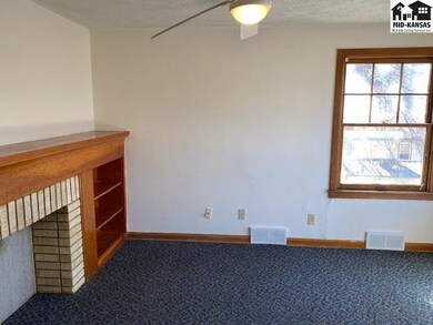 1402 E Euclid St, Mc Pherson, KS 67460 - photo 3