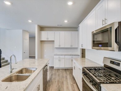 10636 Potawatomi Bend, Fort Worth, TX 76179 - photo 4