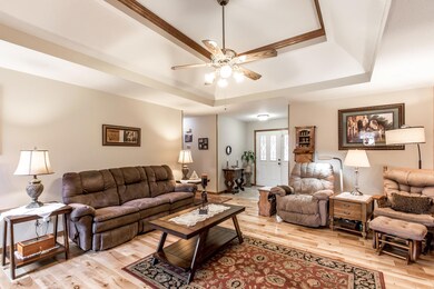 RE_302 N Maplecrest-5