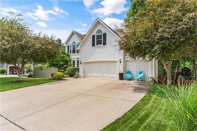 4610 Aminda St, Shawnee, KS 66226 - photo 2