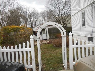 158 Sisson St, Providence, RI 02909 - photo 2