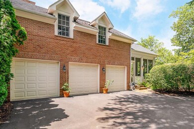 3 Car Garage