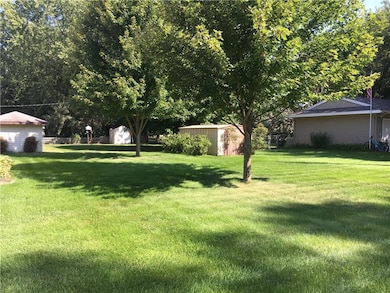 3428 Hillview Rd, Eau Claire, WI 54703 - photo 4