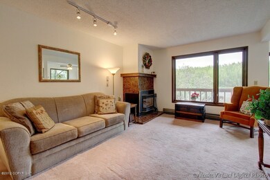 Living room 1
