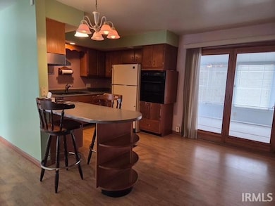 116 E Stephenson St, Marion, IN 46952 - photo 3