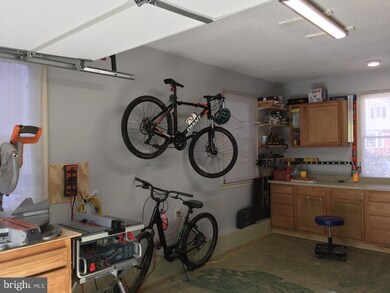 92 N Columbia St, Woodbury, NJ 08096 - photo 6