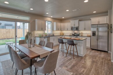 Dining:Kitchen