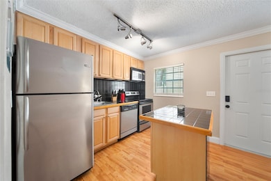 2422 Kilgore St unit 30, Orlando, FL 32803 - photo 6