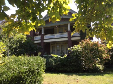 Exterior 2