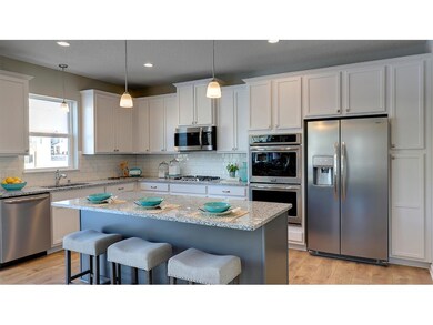 This kitchen is so spacious, that there is no excu