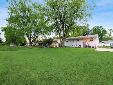 N_1208_Belden_002