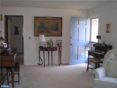 2055 N Line St, Lansdale, PA 19446 - photo 5