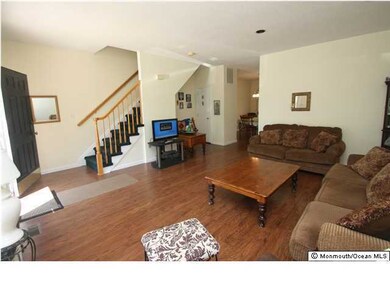 107 Richmond Ct N, Holmdel, NJ 07733 - photo 2