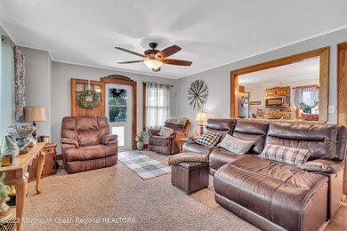 215 Elm St, Lakehurst, NJ 08733 - photo 2