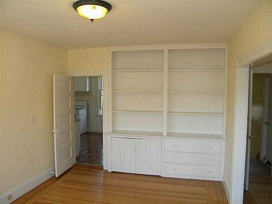 41 Bedlow Ave unit 2, Newport, RI 02840 - photo 6