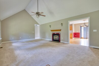 117 Littleton Rd, Ayer, MA 01432 - photo 4