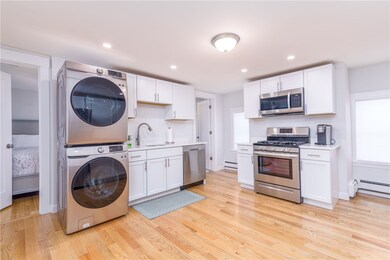 118 Sutton St unit 1, Providence, RI 02903 - photo 2
