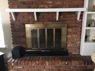 Wood burning fireplace  (no gas available)