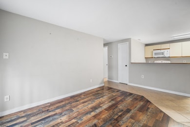 214 Meadow Ridge Rd unit 212, Galloway, NJ 08205 - photo 7