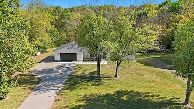 2450 Lincoln Highway Rd, Charleston, IL 61920 - photo 7