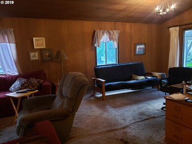 340 N Sheridan St, Mount Angel, OR 97362 - photo 6