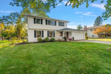 1554 Broadview Dr, Jenison, MI 49428 - photo 2