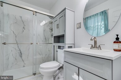 11221 Maplewood Dr, Dunkirk, MD 20754 - photo 6