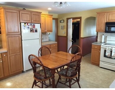 47 Ridge St, Brockton, MA 02302 - photo 5