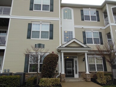 212 Mill Pond Way unit 212, Eatontown, NJ 07724 - photo 2