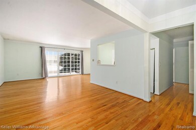 426 Fox Hills Dr N unit A5, Bloomfield Hills, MI 48304 - photo 4