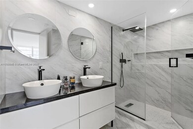 Admirals Port East Condominiums unit 1016W, Aventura, FL 33160 - photo 7