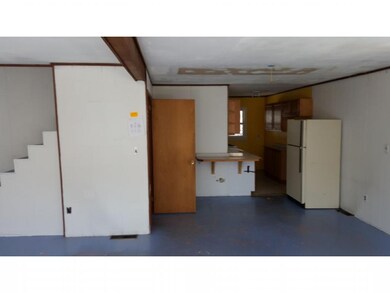 841 Shippee Rd, Readsboro, VT 05350 - photo 5