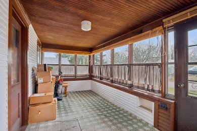 1124 Sherman Ave W, Fort Atkinson, WI 53538 - photo 3