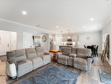 1303 Neyland Cir, Hixson, TN 37343 - photo 6