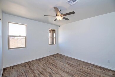 4346 W 17 Ln, Yuma, AZ 85364 - photo 3