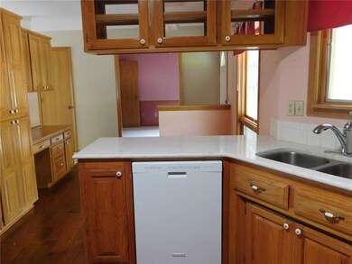 Kitchen with eat in area