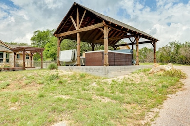 201 Thomas Ridge Rd, Burnet, TX 78611 - photo 4